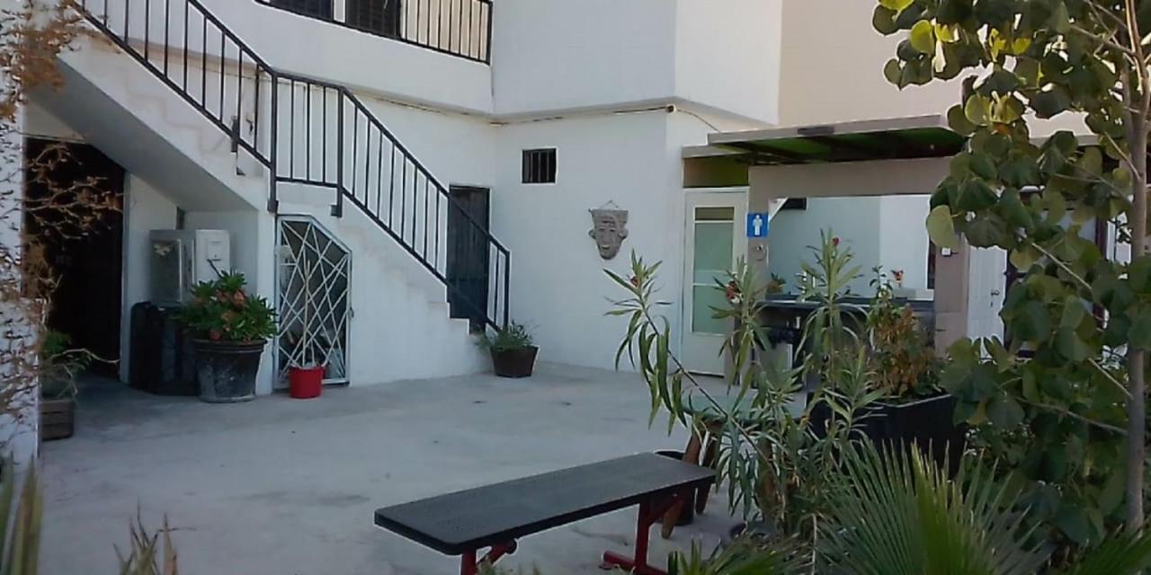 Hotelito Inn Aeropuerto Santa Anita  Buitenkant foto